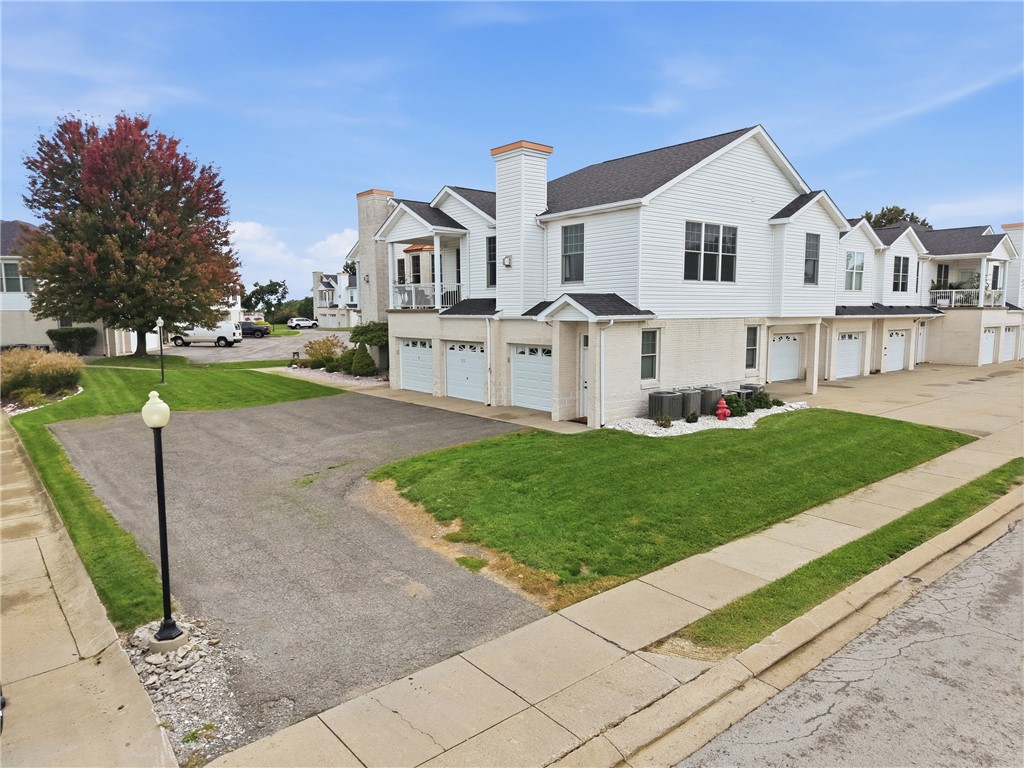 228 Adams Pointe Drive Unit 6 — photo