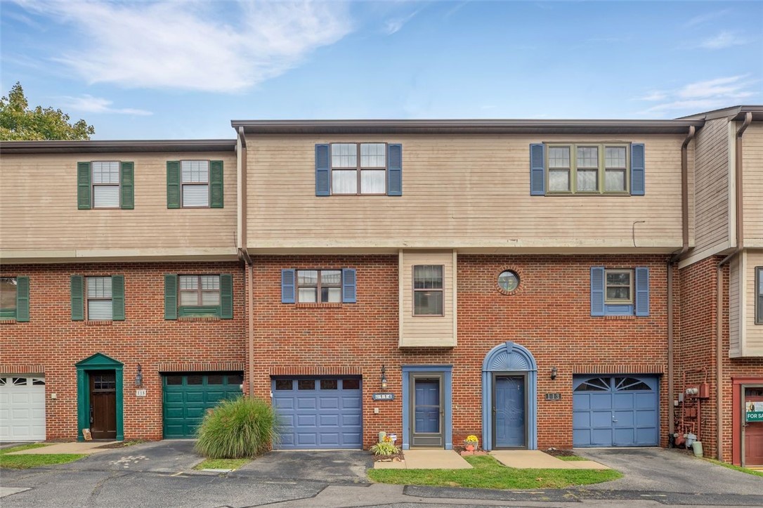 114 Longfellow Ct — photo