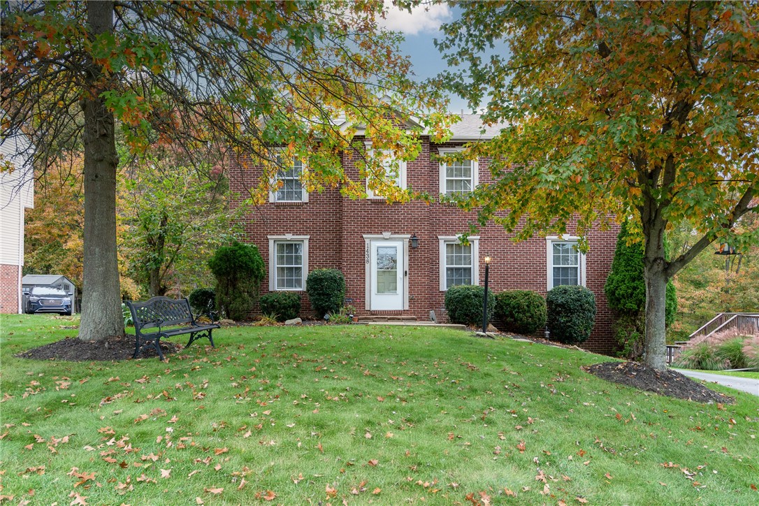1438 Sandstone Ct W — photo