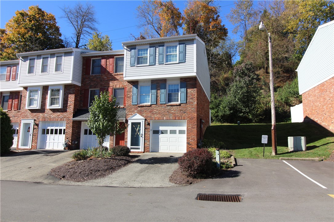 715 Timberidge Dr — photo