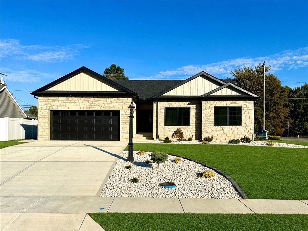 2970 Green Leaf Crt — photo