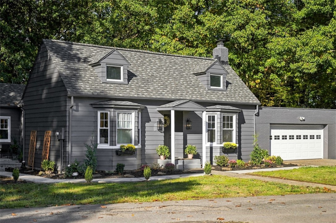 325 Jacks Run Rd — photo
