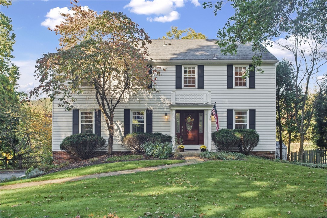 2437 Bellwood Drive — photo