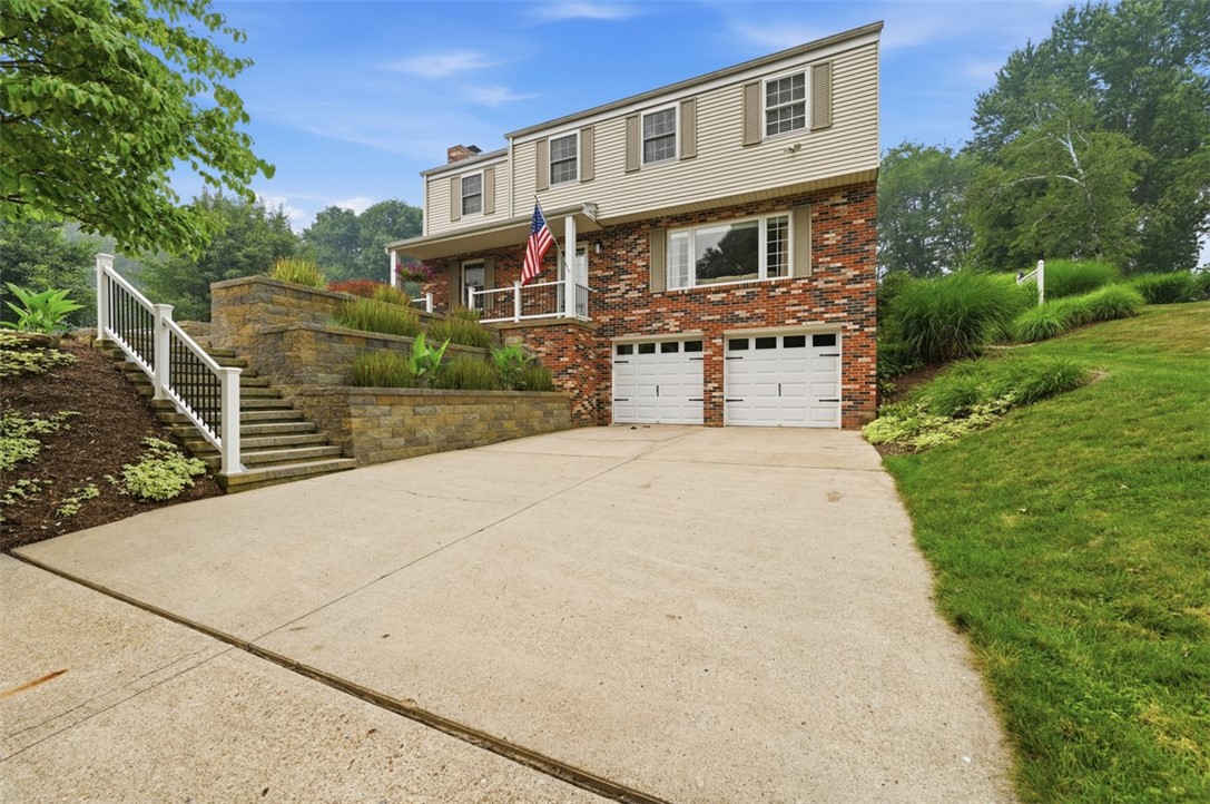 5077 Lakewood Dr — photo