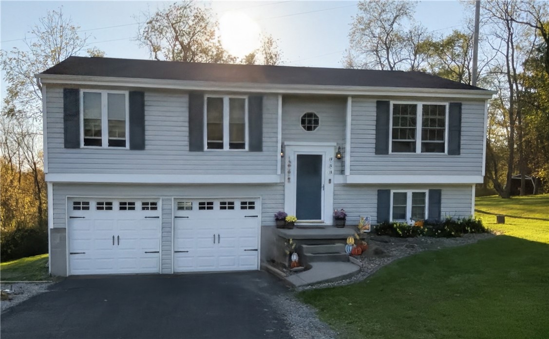 353 Highland Ridge Rd — photo