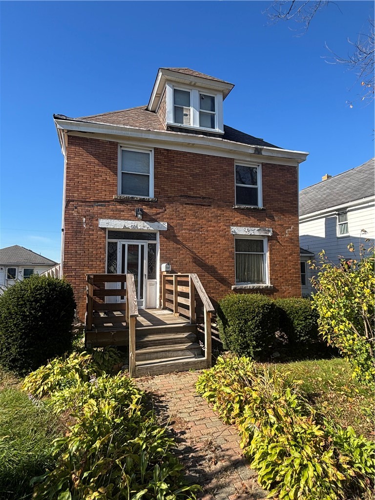 506 Hancock Ave — photo