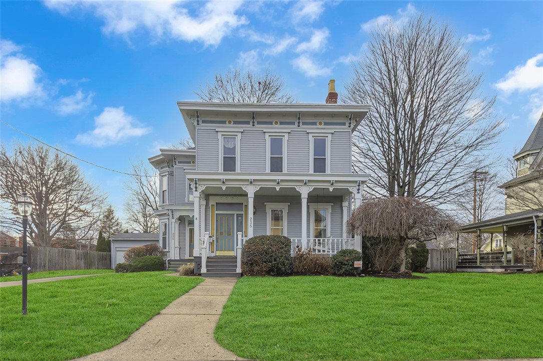 235 College Ave — photo