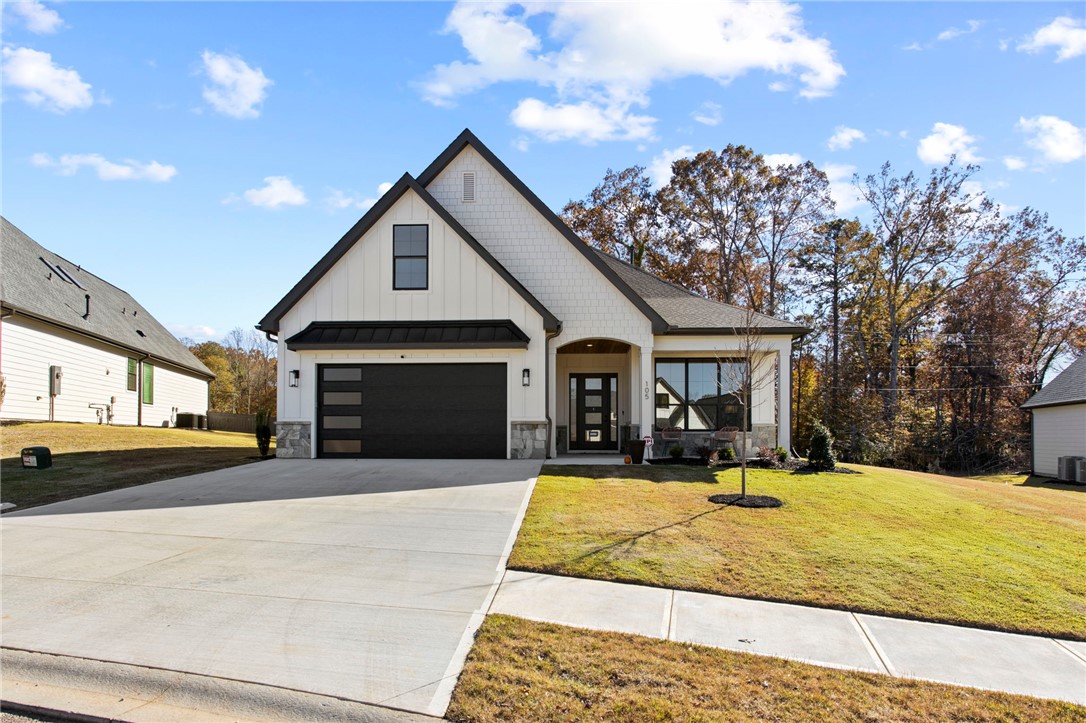 105 Pine Hill Way — photo