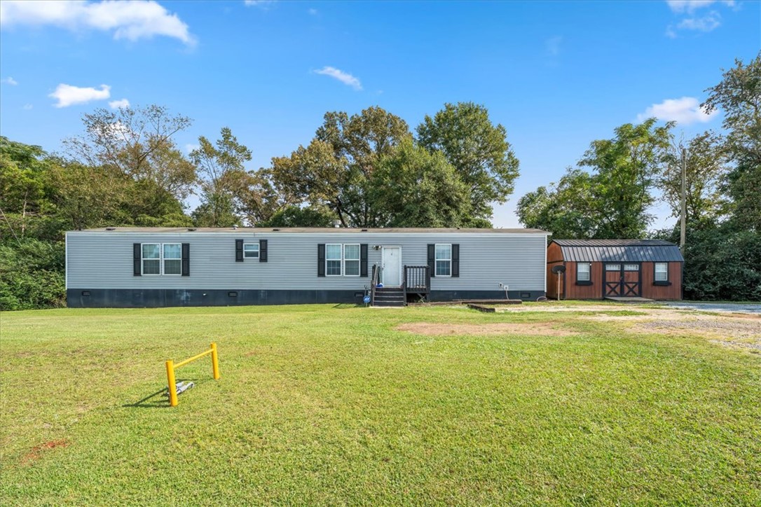 365 Armstrong Road — photo