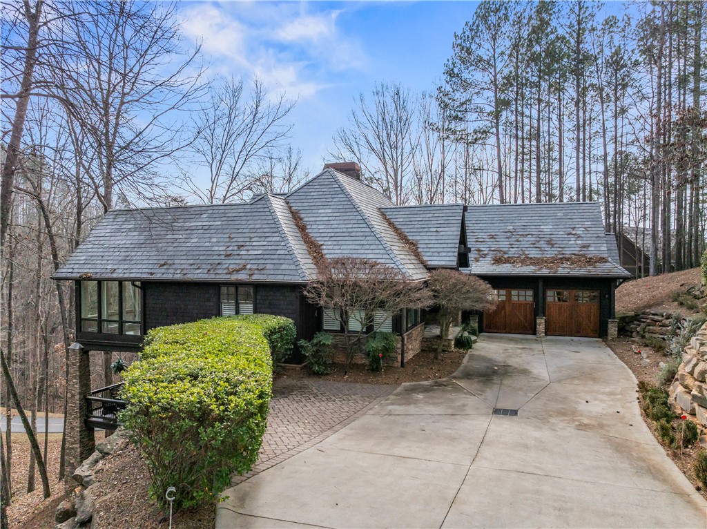 805 Top Ridge Drive — photo