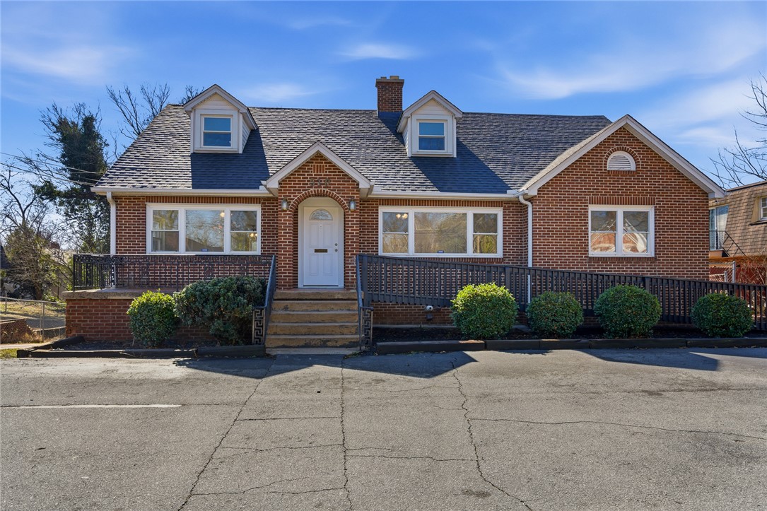 510 E Calhoun Street — photo