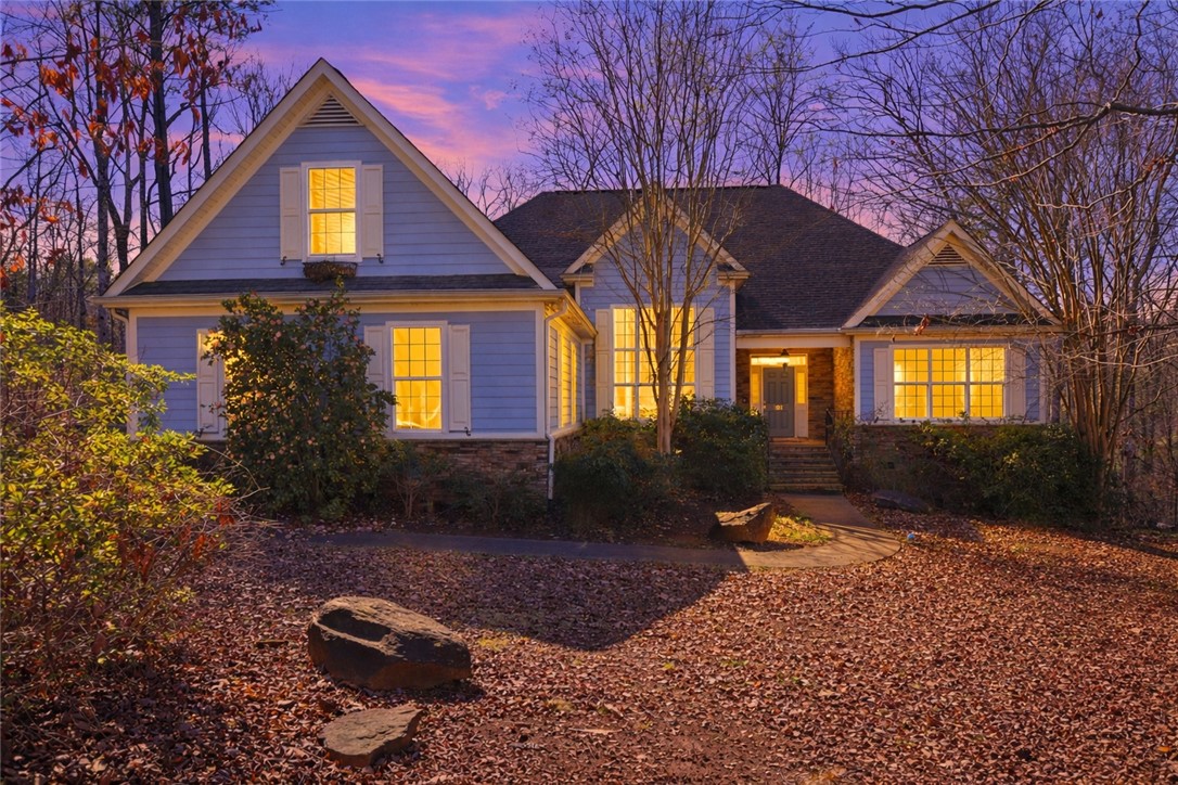 103 Oak Crest Circle — photo