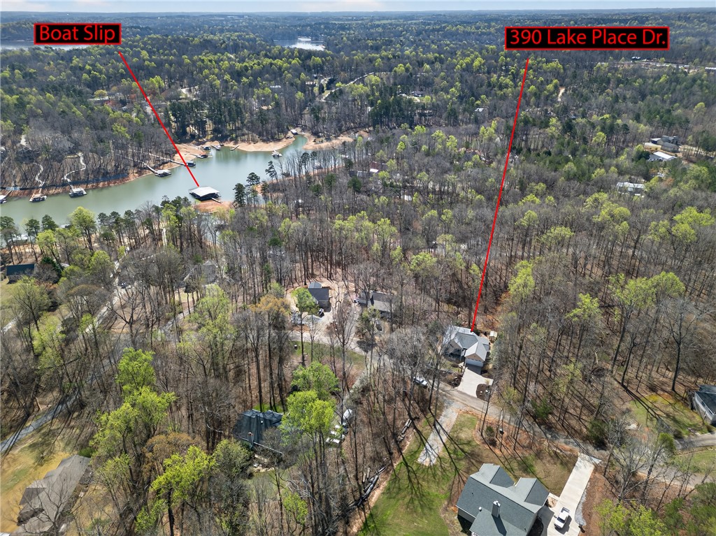 390 Lake Place Drive — photo