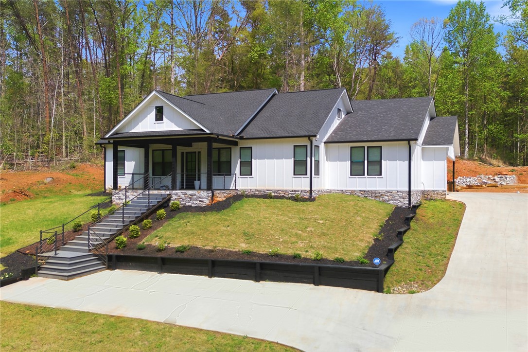 2585 Dr Johns Road — photo