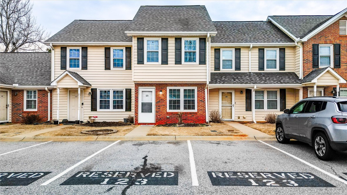 123 Trailside Lane — photo