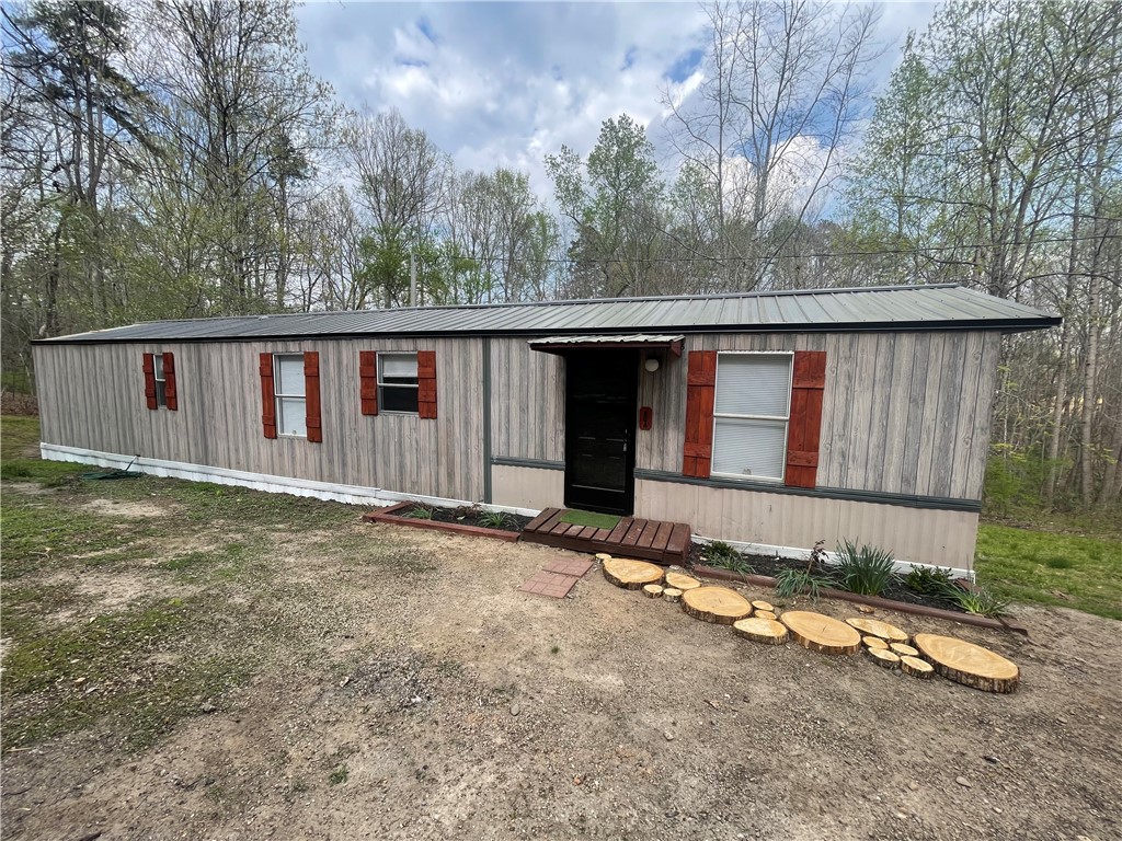206 Elliott Drive — photo
