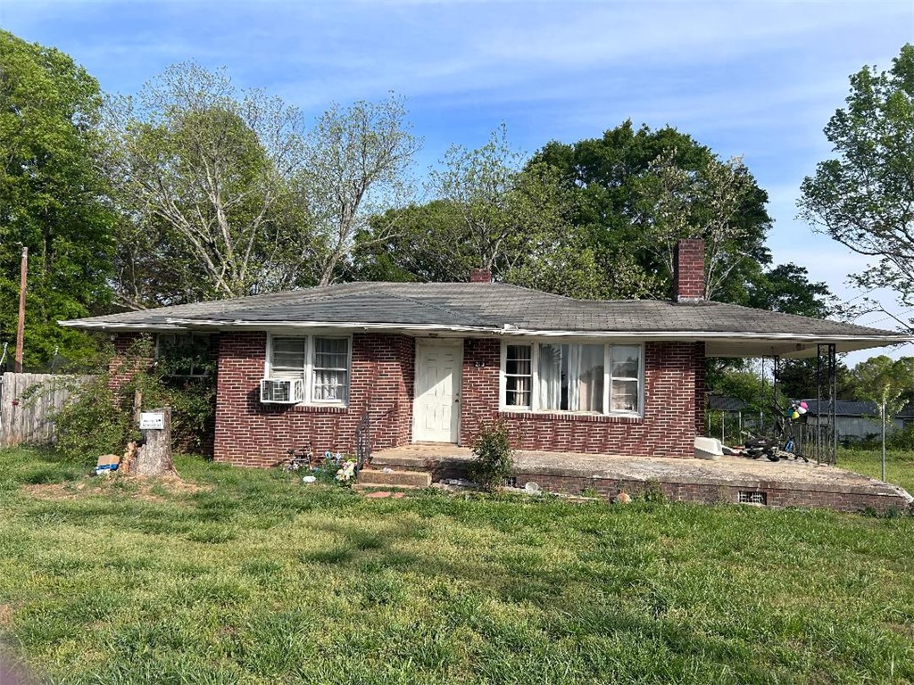 213 E. Shockley Ferry Road — photo