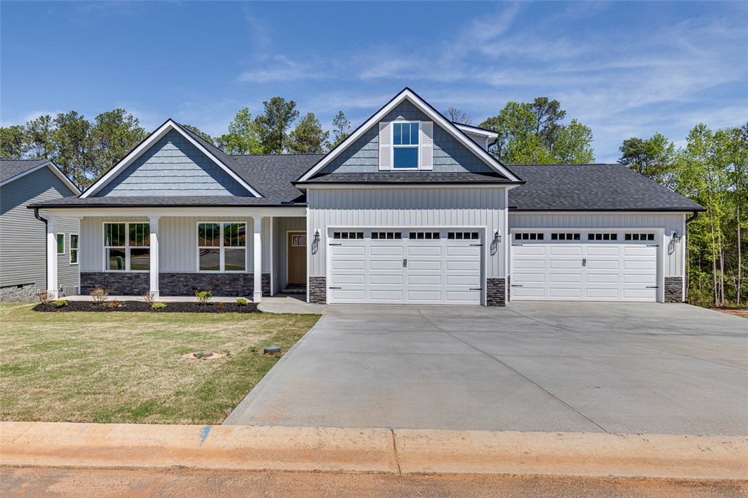 123 Hideaway Lane — photo