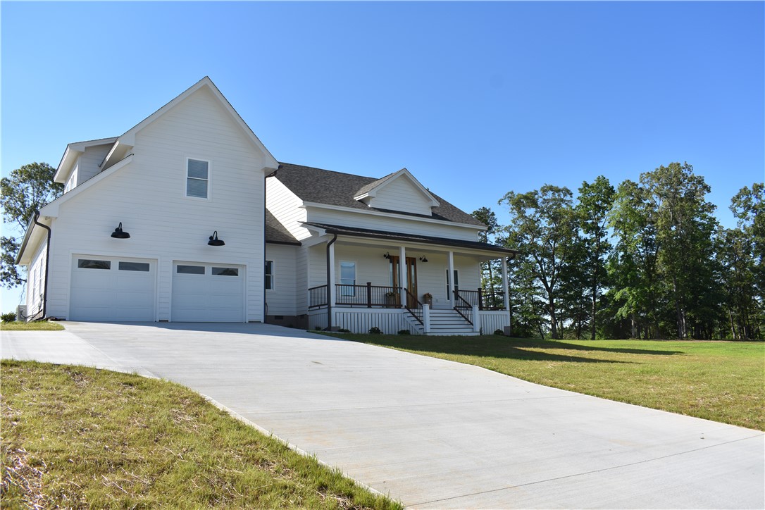 450 Falcons Lair West Drive — photo
