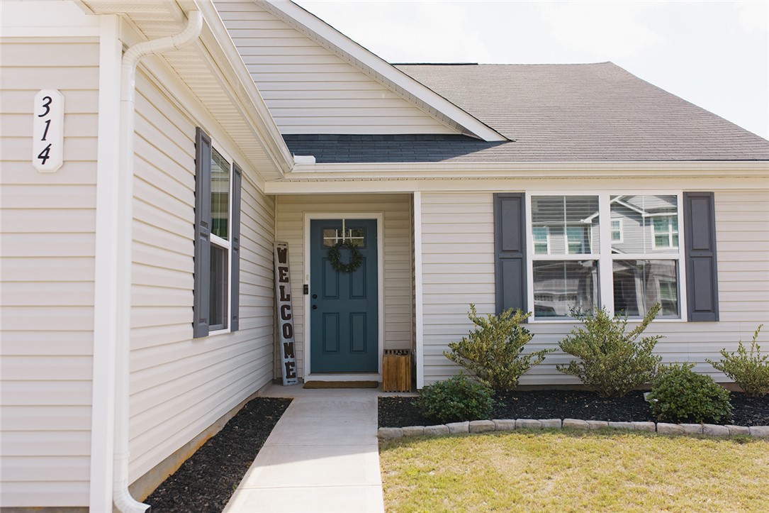 314 Callie Way — photo