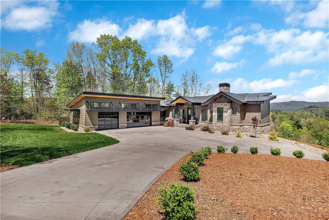 231 Keowee Turtlehead Road — photo