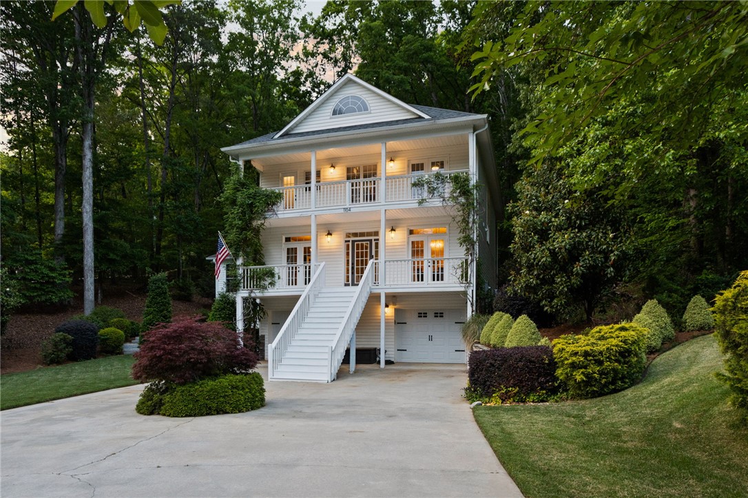 1104 Chickasaw Drive — photo