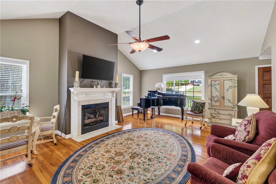 111 Brooke Lee Circle — photo