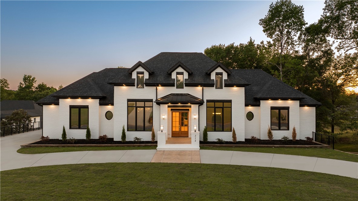 314 Shoreview Drive — photo