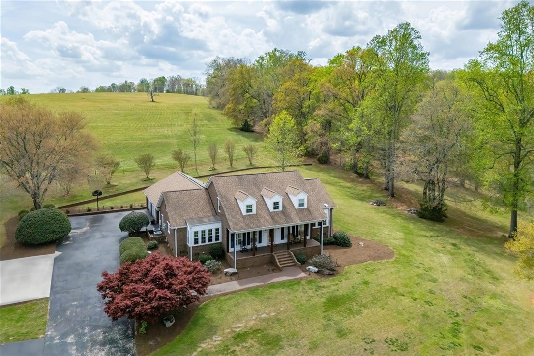 187 Meadow Brook Lane — photo
