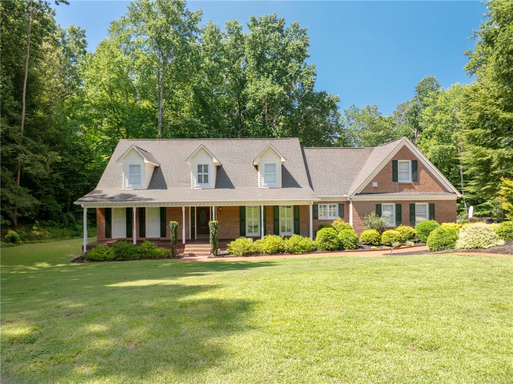 208 Cedar Dale Drive — photo