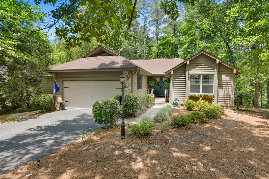 11 Pine Garden Way Drive — photo