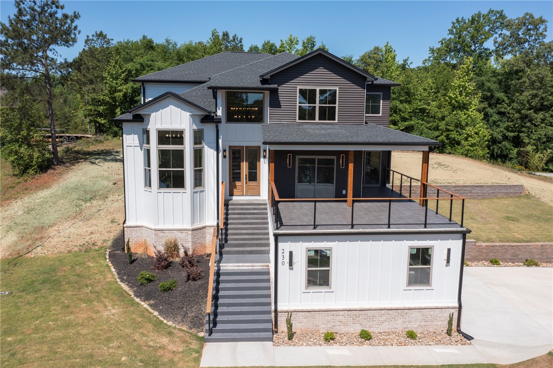 230 Hammond Circle — photo