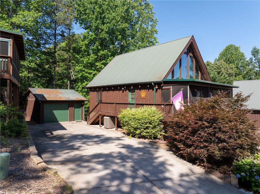 125 Briar Court — photo