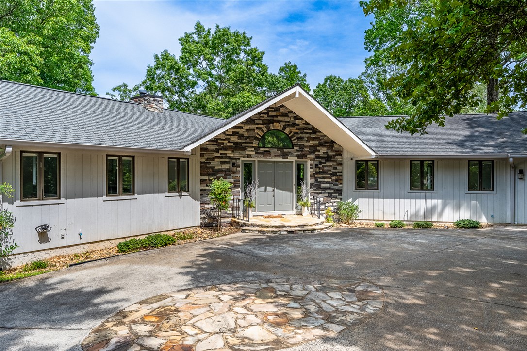 118 Beacon Ridge Circle — photo