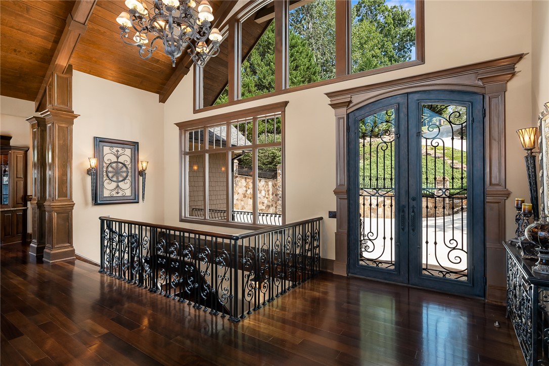 255 Mountain View Pointe Drive — photo
