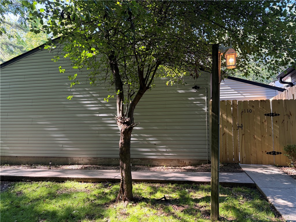 125 Maple Street 110 — photo