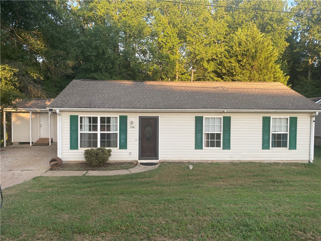 756 Maple Drive — photo