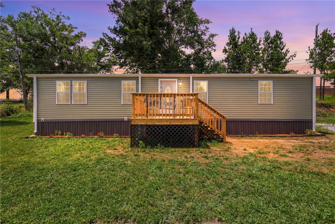 162 Crest Circle — photo