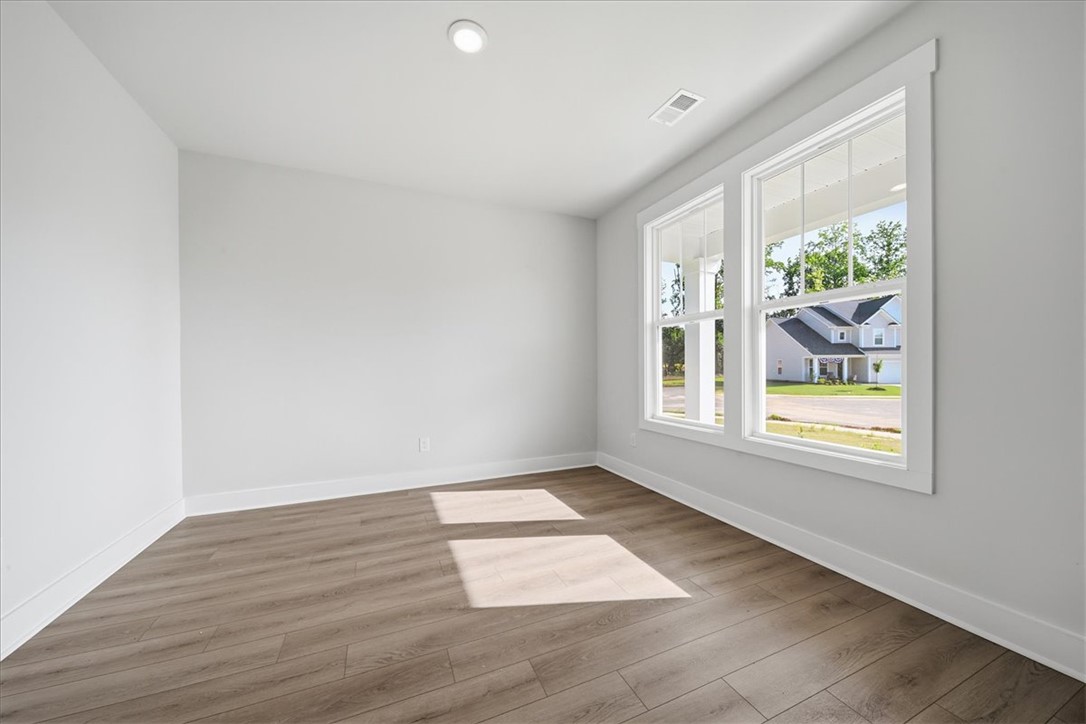 137 Beaverdam Creek Drive — photo