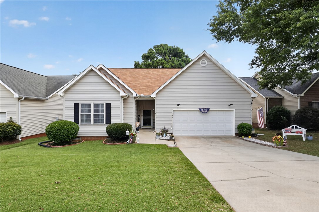 144 Elliott Circle — photo