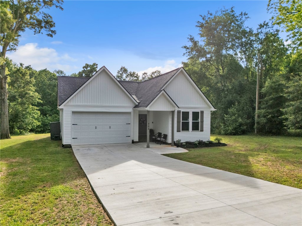404 Burrell Street, Pendleton, SC 29670 — photo 2