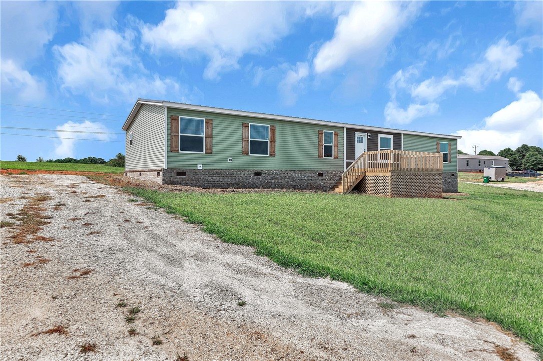 1065 Highway 182 Road — photo