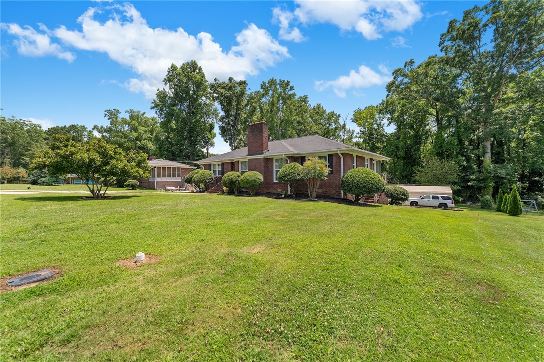 108 Hiawatha Drive — photo