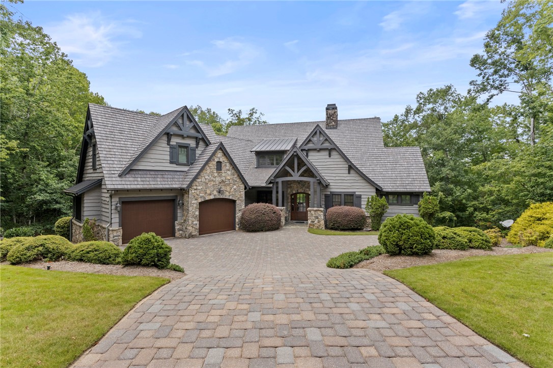 200 Saranac Drive — photo