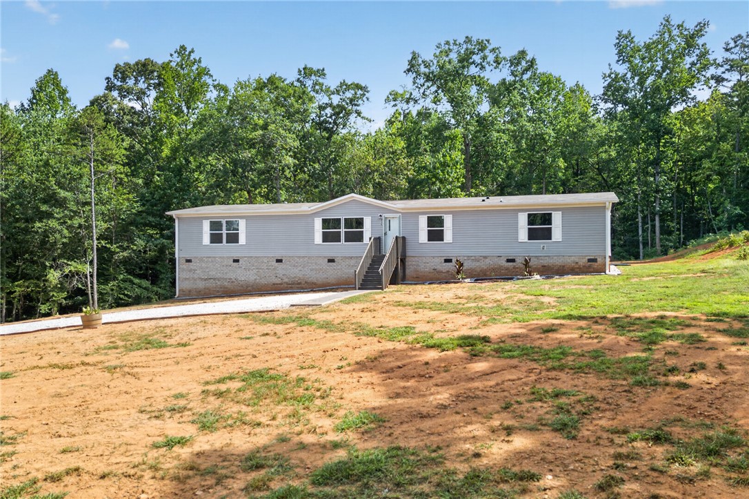 215 Wells Circle — photo