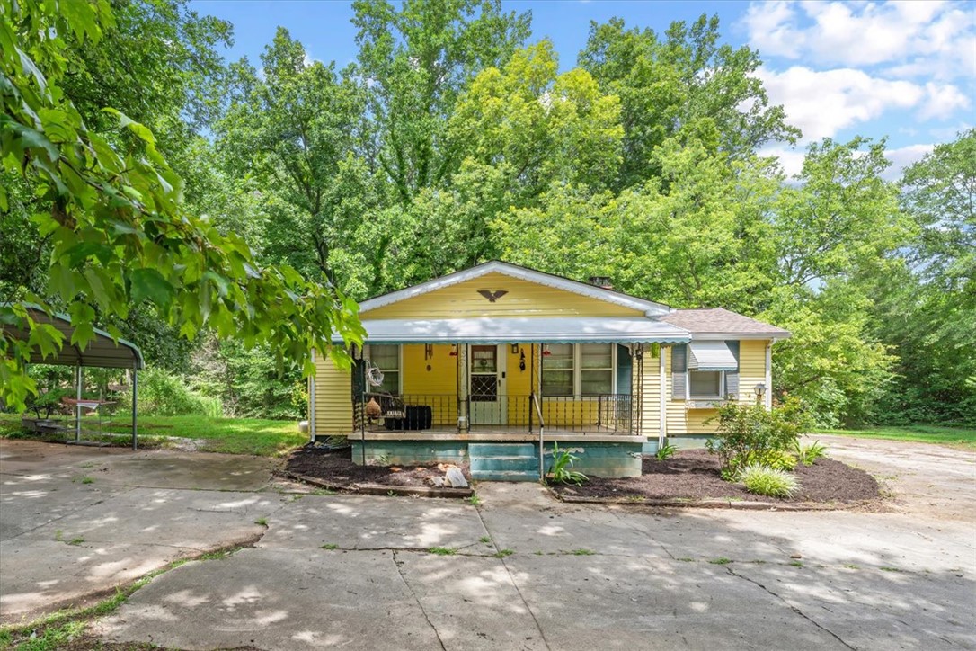 115 Tyler Drive — photo