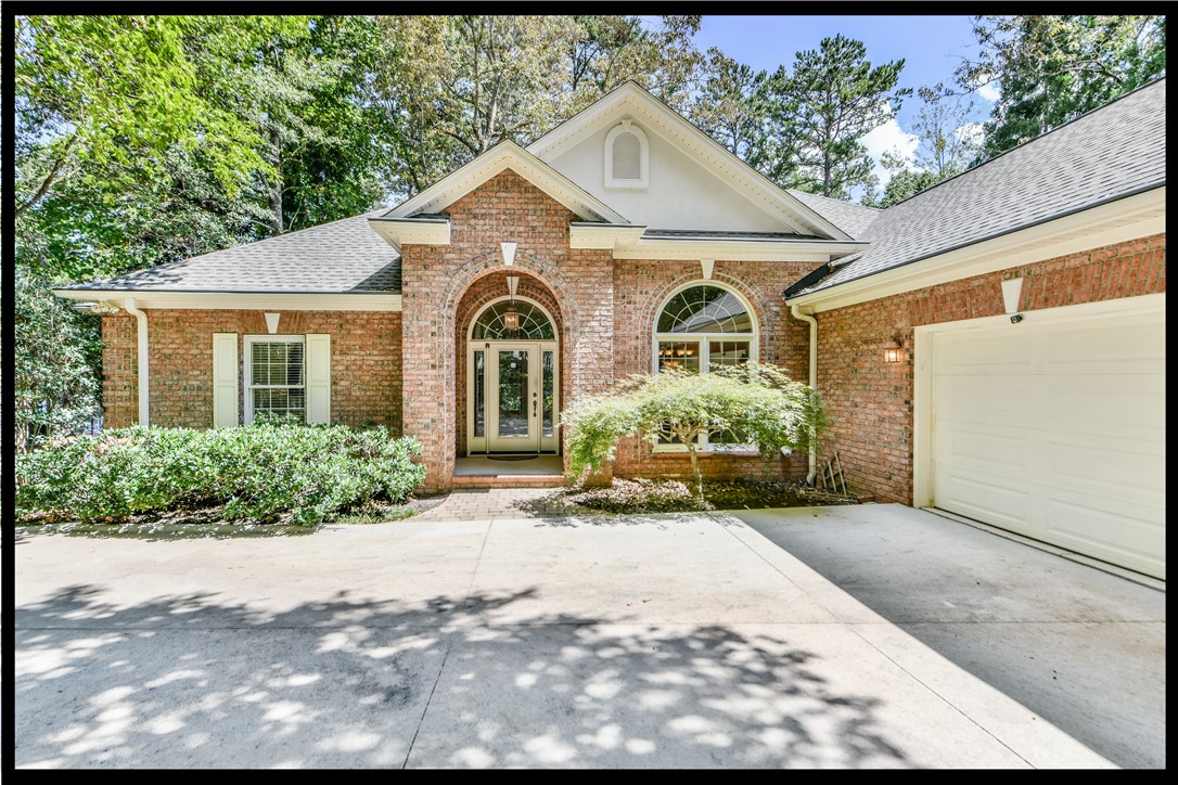 122 N Waterside Drive — photo