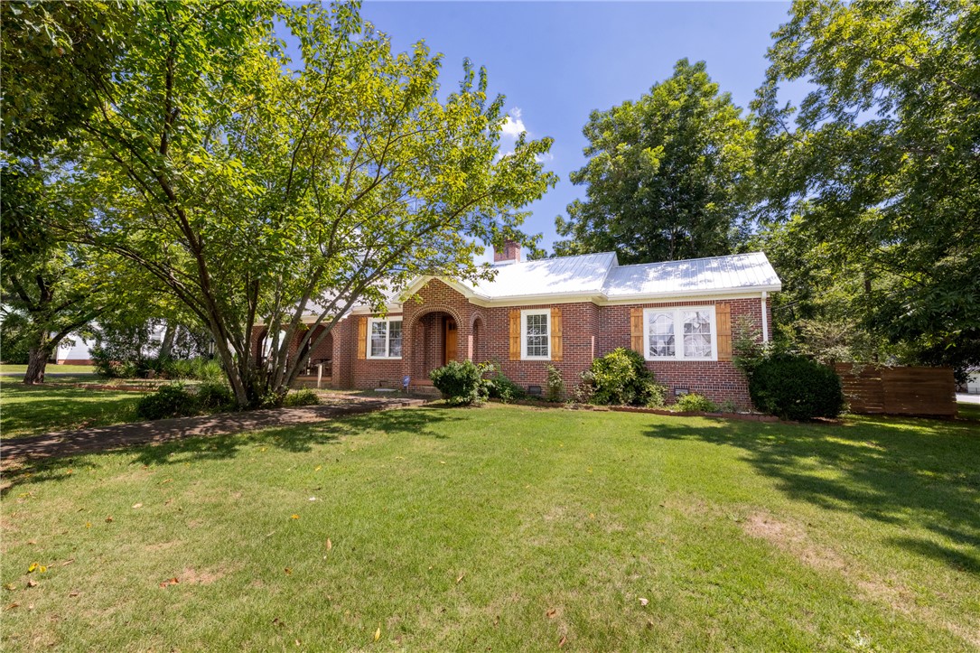 704 Cherry Street — photo