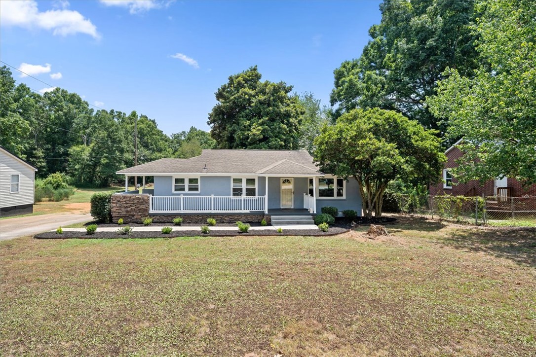 2811 W Whitner Street — photo