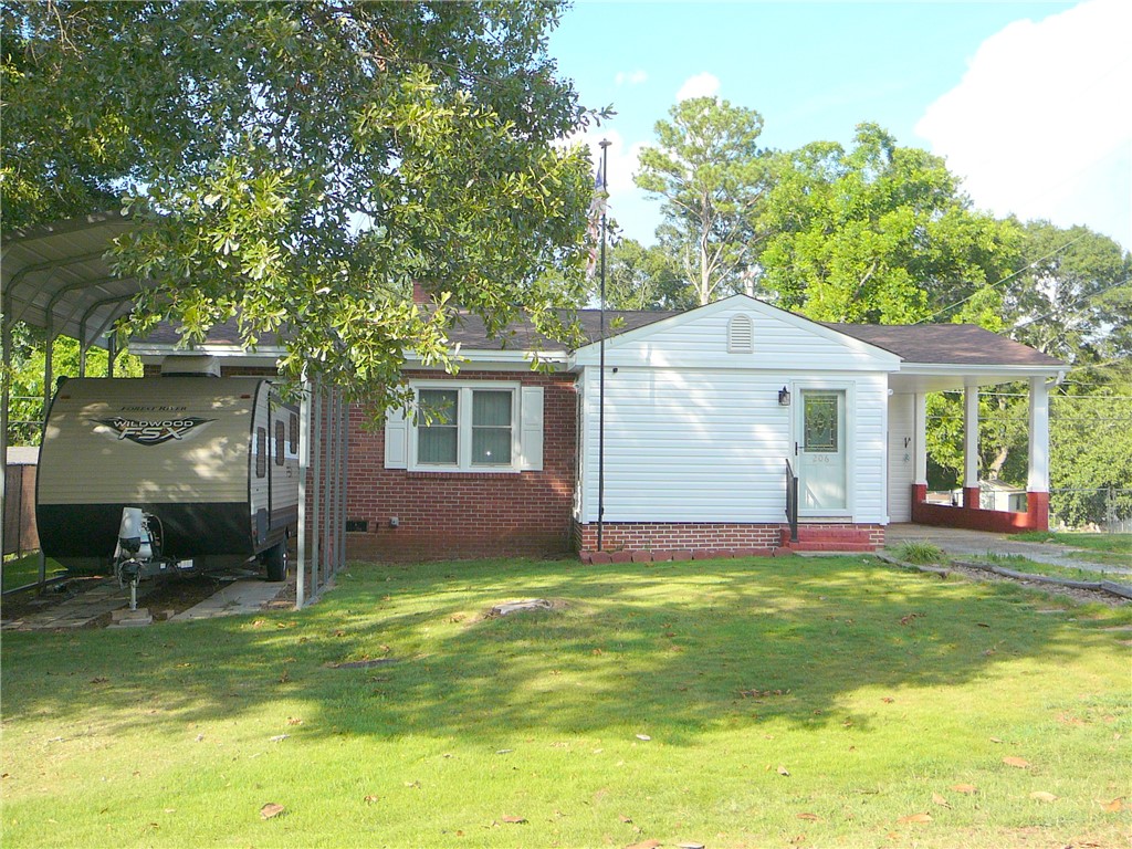 206 Stone Drive — photo